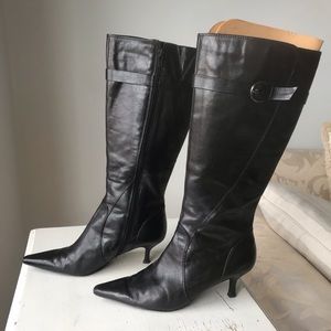 Bandilino knee boots black size 8, 2 inch heel